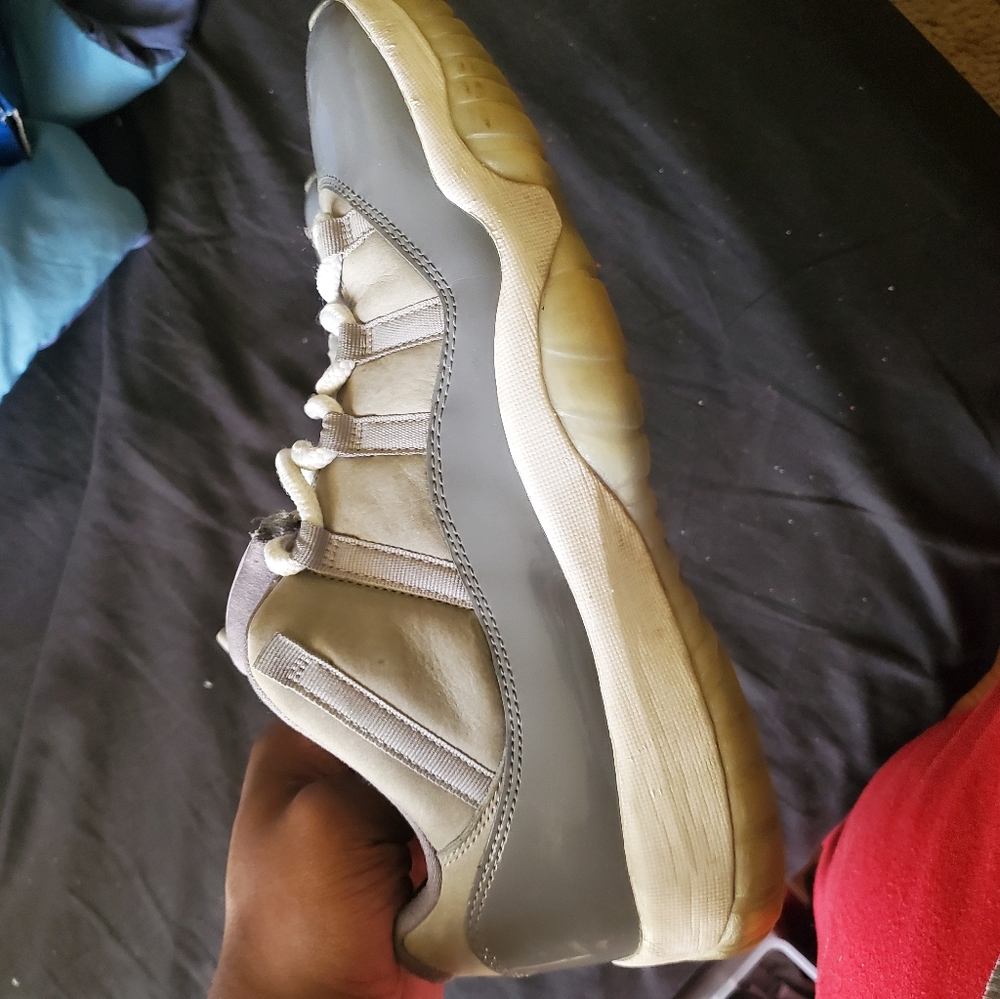 Jordan 11 Cool Grey lows